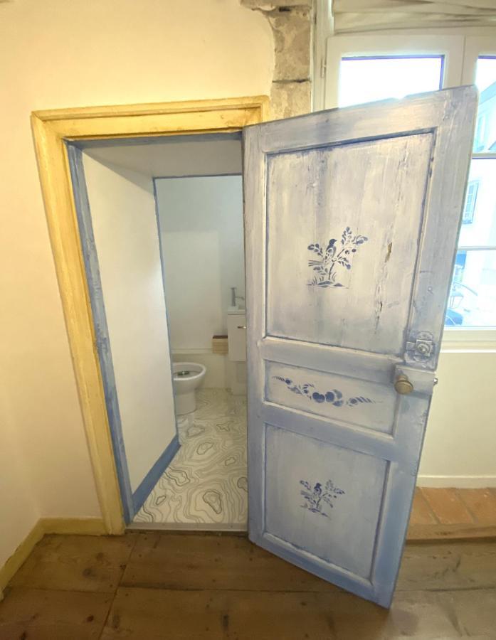 Floydroom'S Pau Chambre Hotes Dans Appartement Partage Proche Chateau Exterior photo